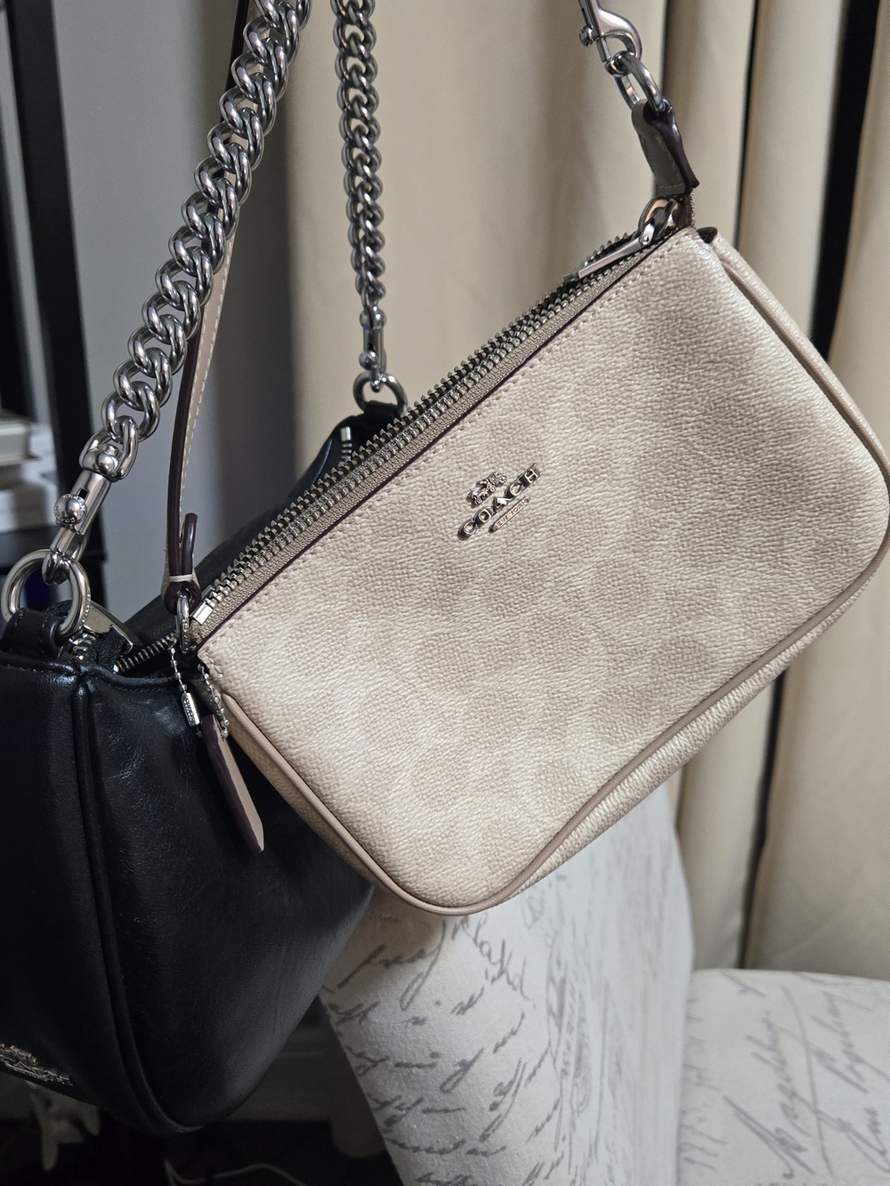 Mini Coach Tan/silver Hand Bag
